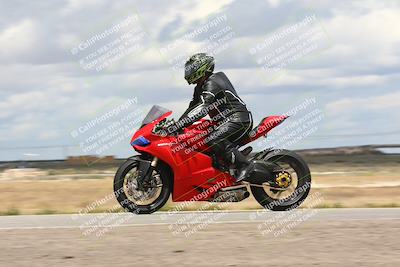 media/Apr-26-2024-TrackDaz (Fri) [[c4b677d280]]/C Group/140pm (Wheelie Bump)/